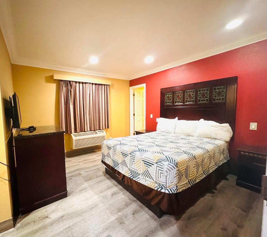 Motel Santa Fe Angeles 3*